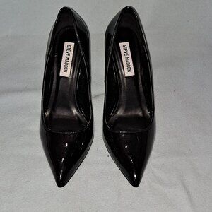 Steve Madden Altisha Black Patent Leather 4" Heels, Size 8